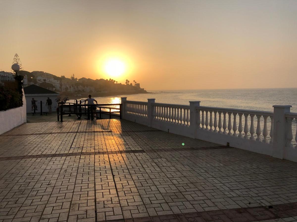 Apartamento Ribera Playa Alhamar Sitio de Calahonda Exterior foto